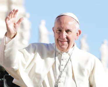 Pope Francis to Undergo Emergency Surgery for Intestinal Obstruction