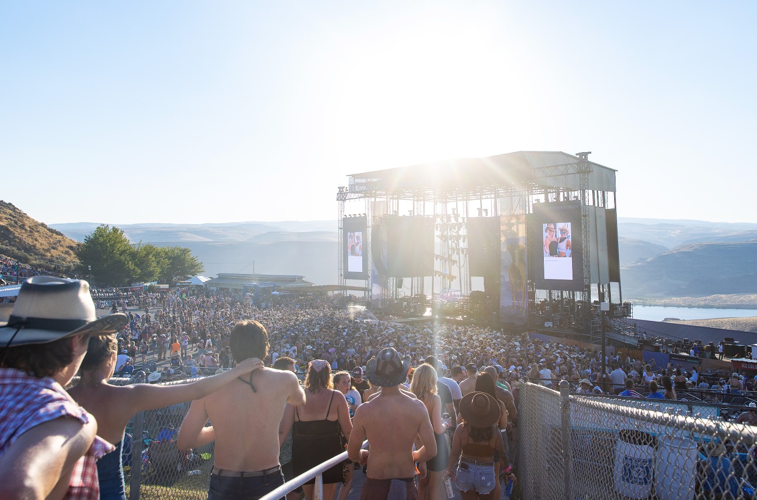 United States: At least three dead in a shooting at a music festival