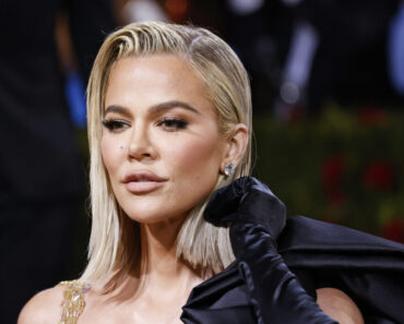 Khloé Kardashian Shows Off Son Tatum’s Face, Who Looks Both Uncle Rob and Mom