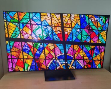 A Bright And Extremely Convincing QD-OLED TV, But Lacking In Innovation.