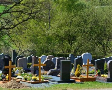 Woman’s Head Vanishes From Her Grave, Terrifying Lead Considered