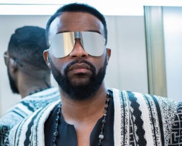 Fally Ipupa In Tears At Gauthier Ewing’s Funeral