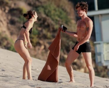 Singer Shawn Mendes spotted at the beach with speculated new girlfriend